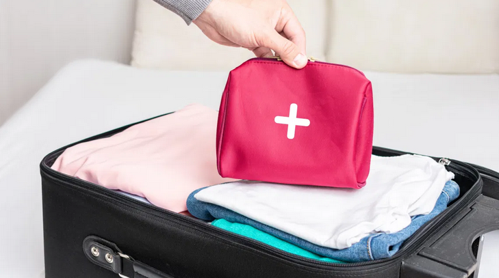 Randonnée : comment préparer sa trousse de secours ?